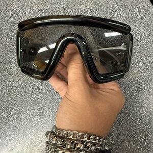 Moncler Lancer Sunglasses
Size OS